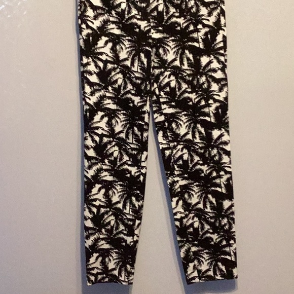 Smart Set black/white palm tree print pants size 2 - Picture 3 of 7